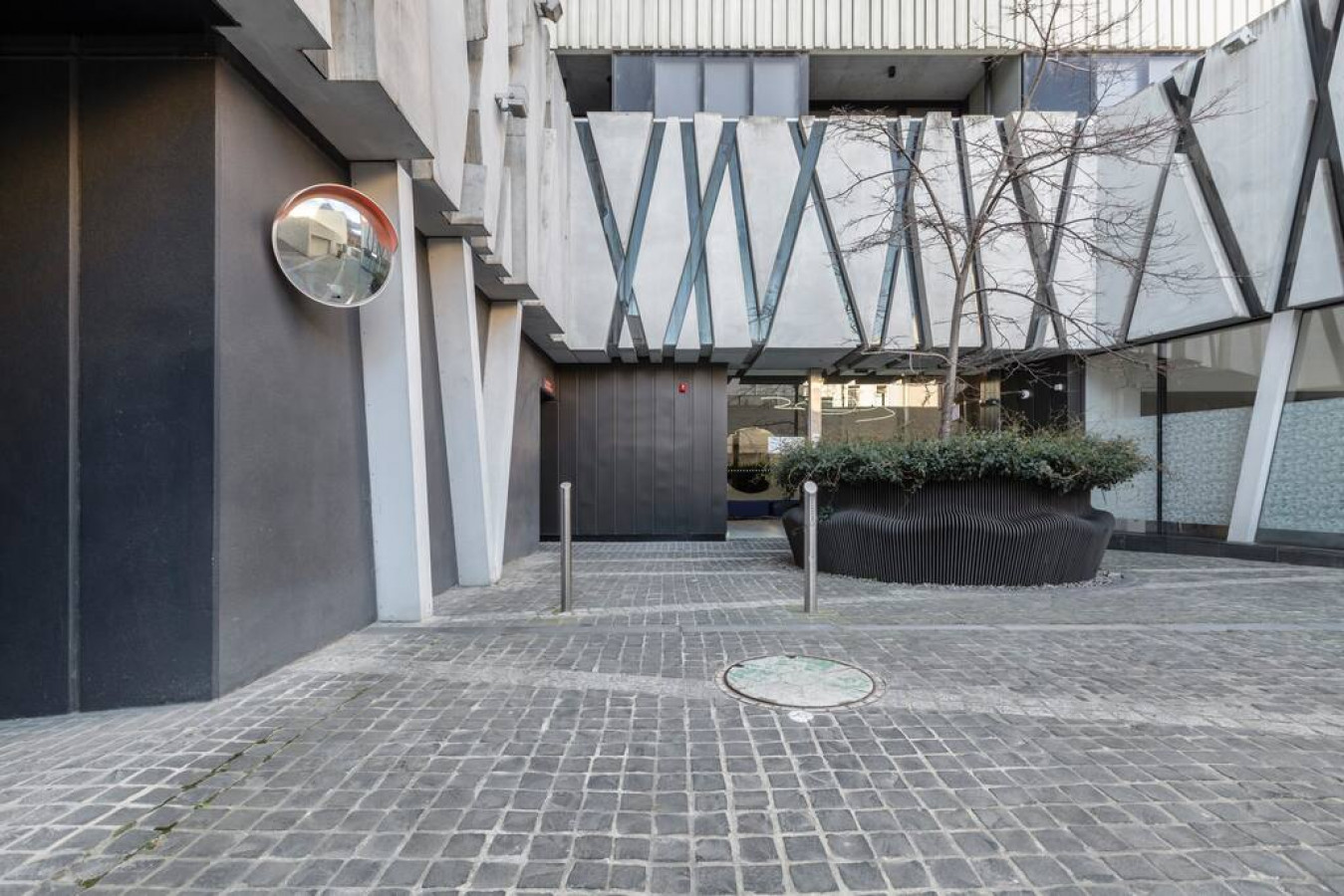 Panoramic Views in the Heart of Richmond, 2 BRs!