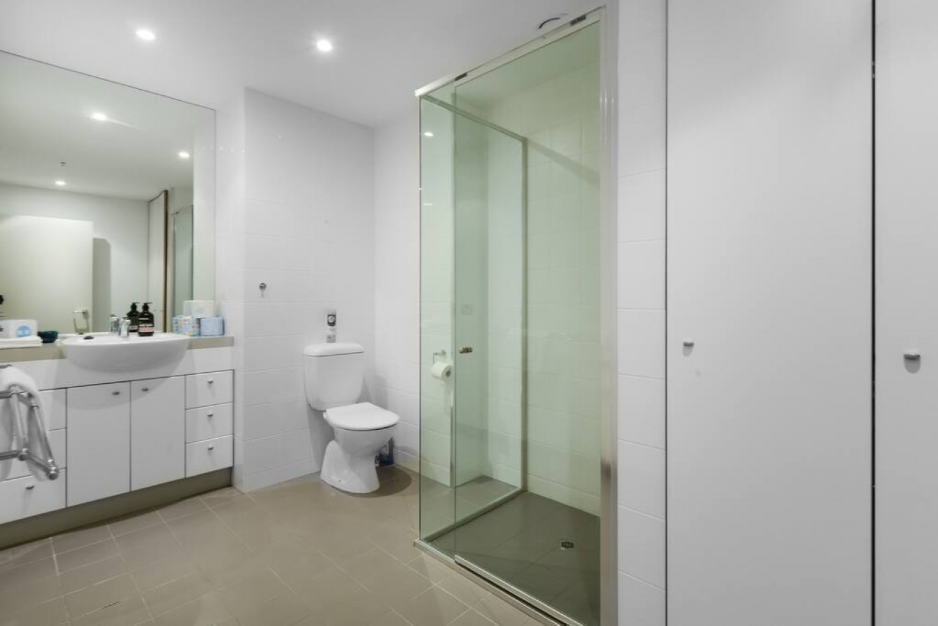 Wonderful Apartment in the Heart of CBD!