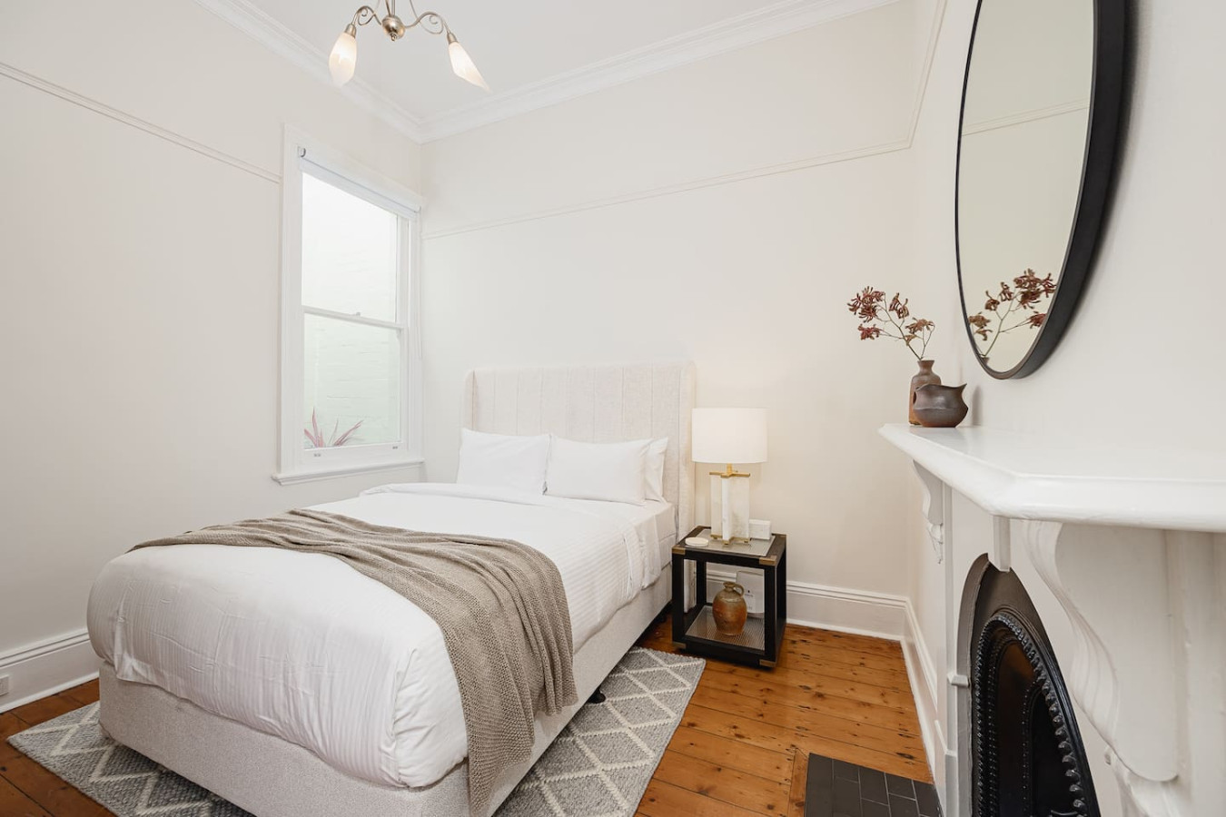 2BD | Stunning South Yarra home