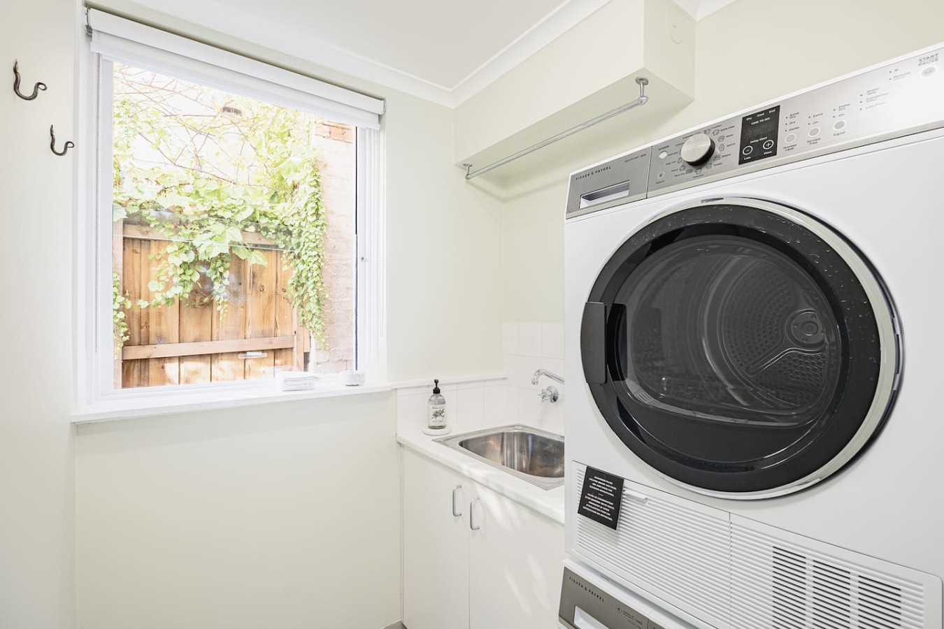 2BD | Stunning South Yarra home
