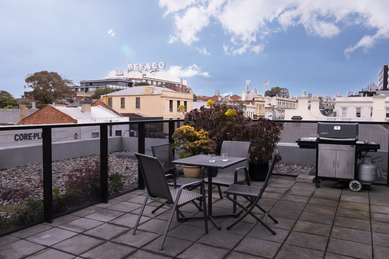 Stylish Modern Apartment with Huge Terrace in Central Location