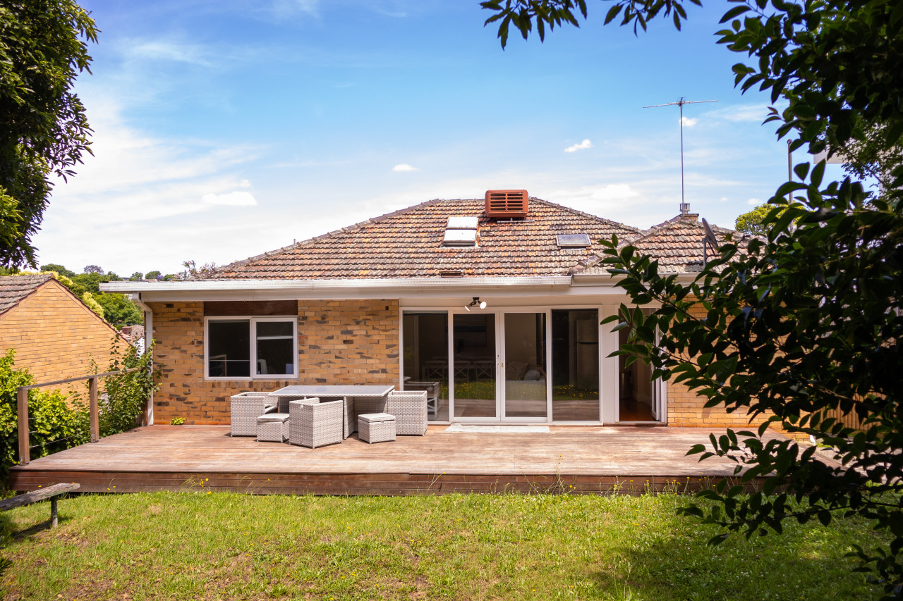 Elegant & Charming Balwyn Home