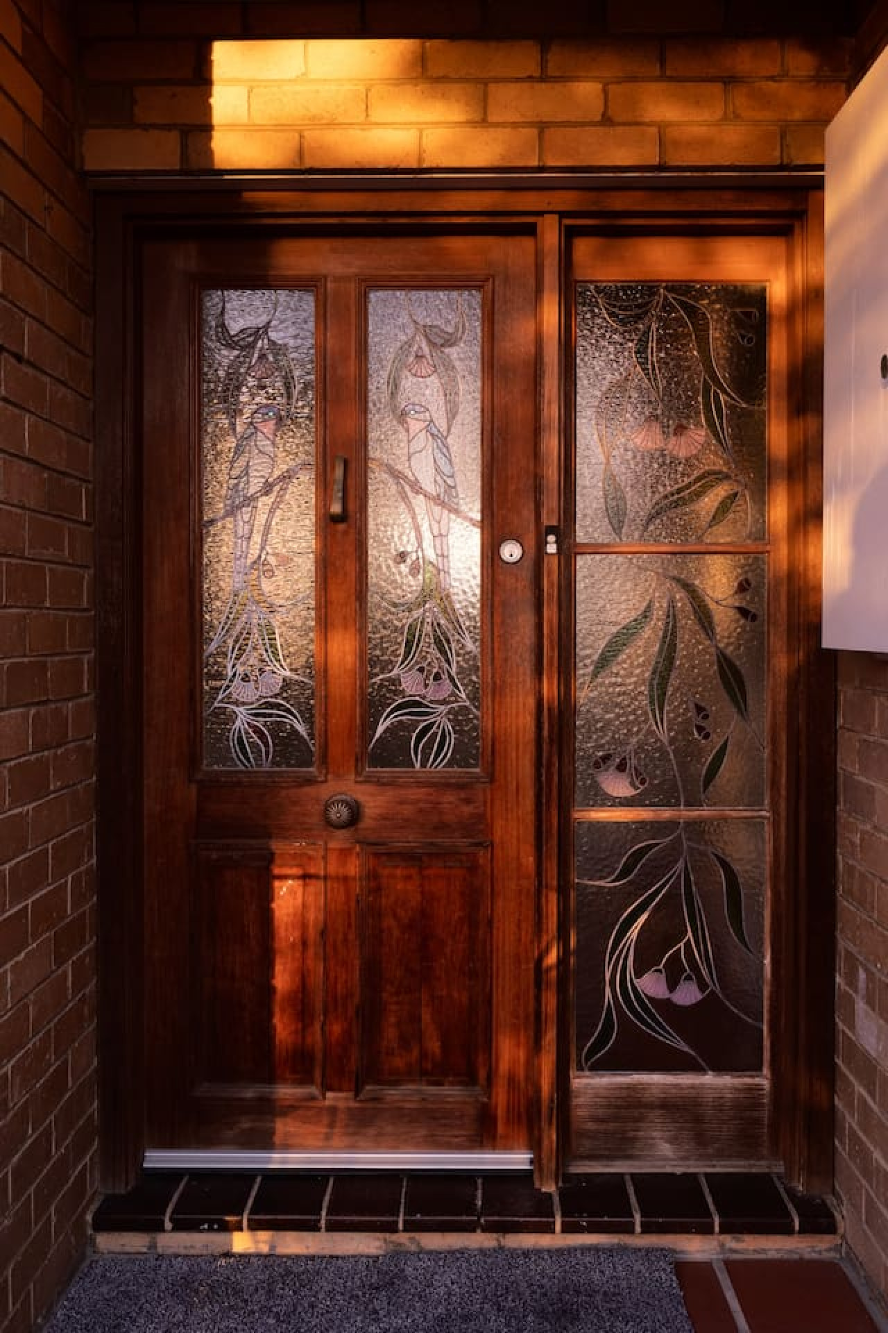 Elegant & Charming Balwyn Home