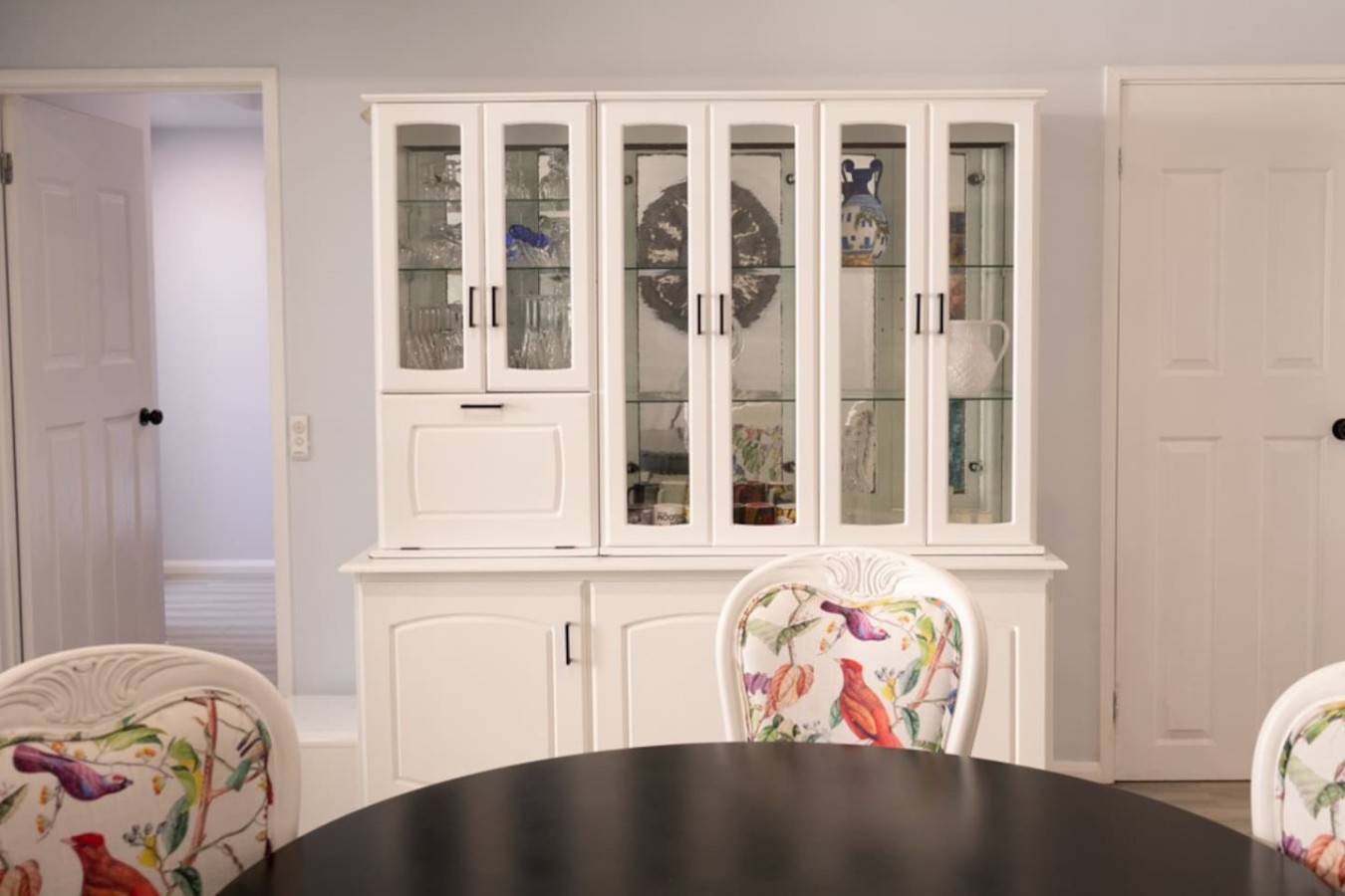 3-Bedroom Stay in Vibrant St Kilda Rd
