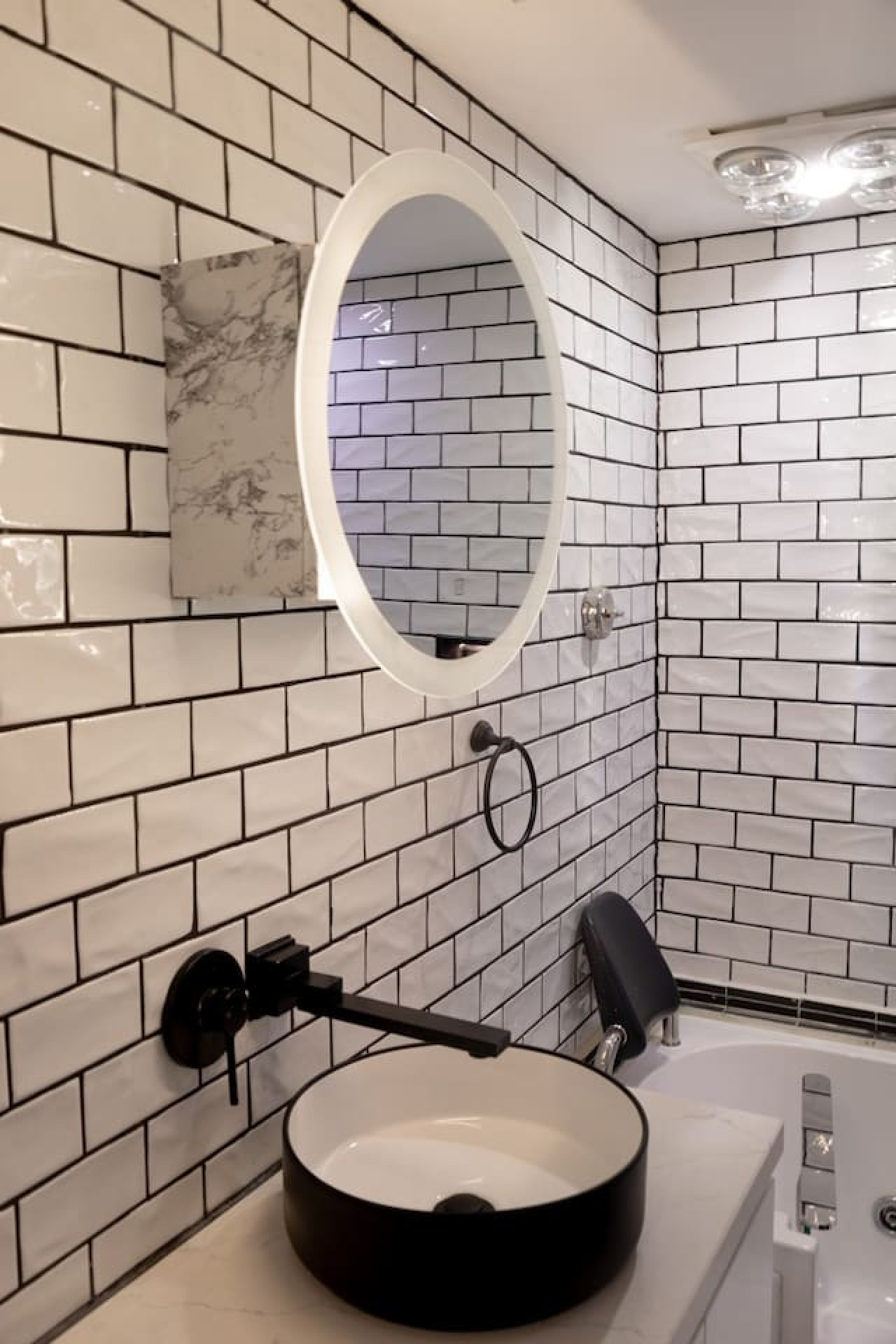 3-Bedroom Stay in Vibrant St Kilda Rd