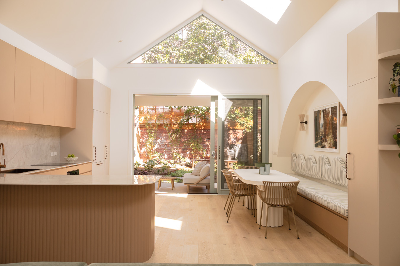 Modern 3-Bedroom House with Parking