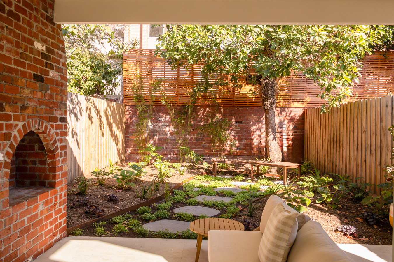 Modern 3-Bedroom House with Parking