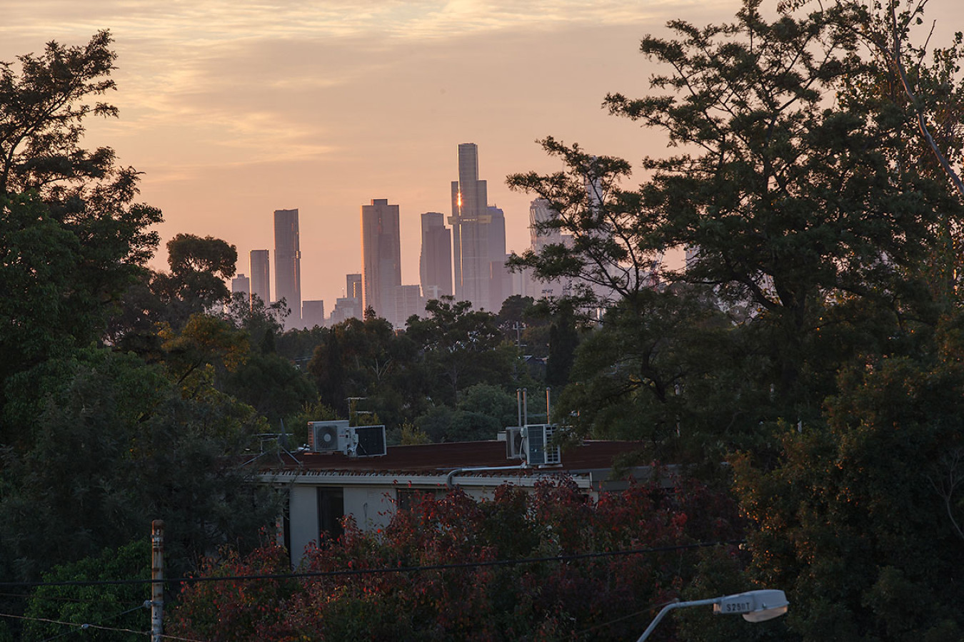 Stylish 2-Bed Penthouse with Large Private Terrace