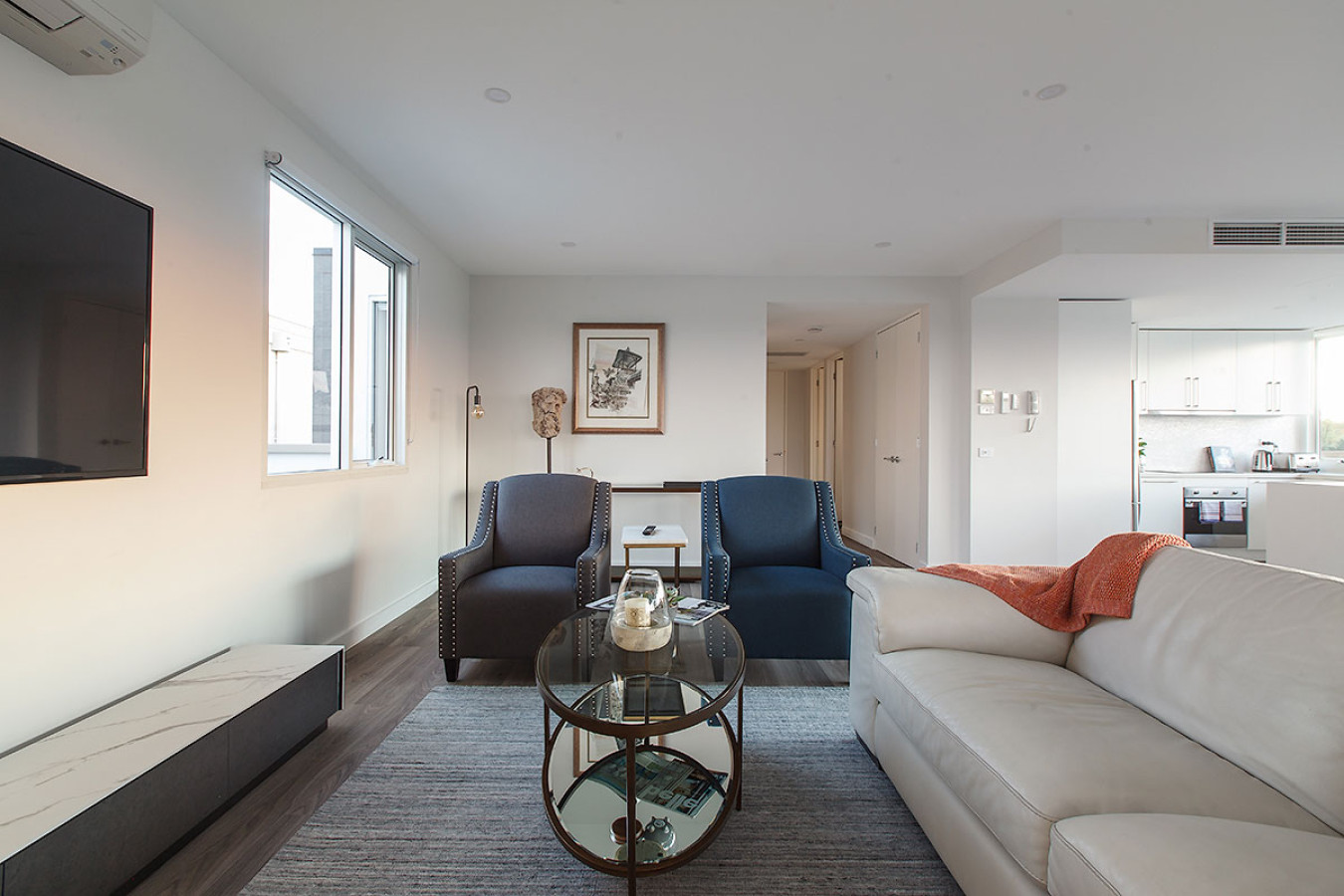 Stylish 2-Bed Penthouse with Large Private Terrace