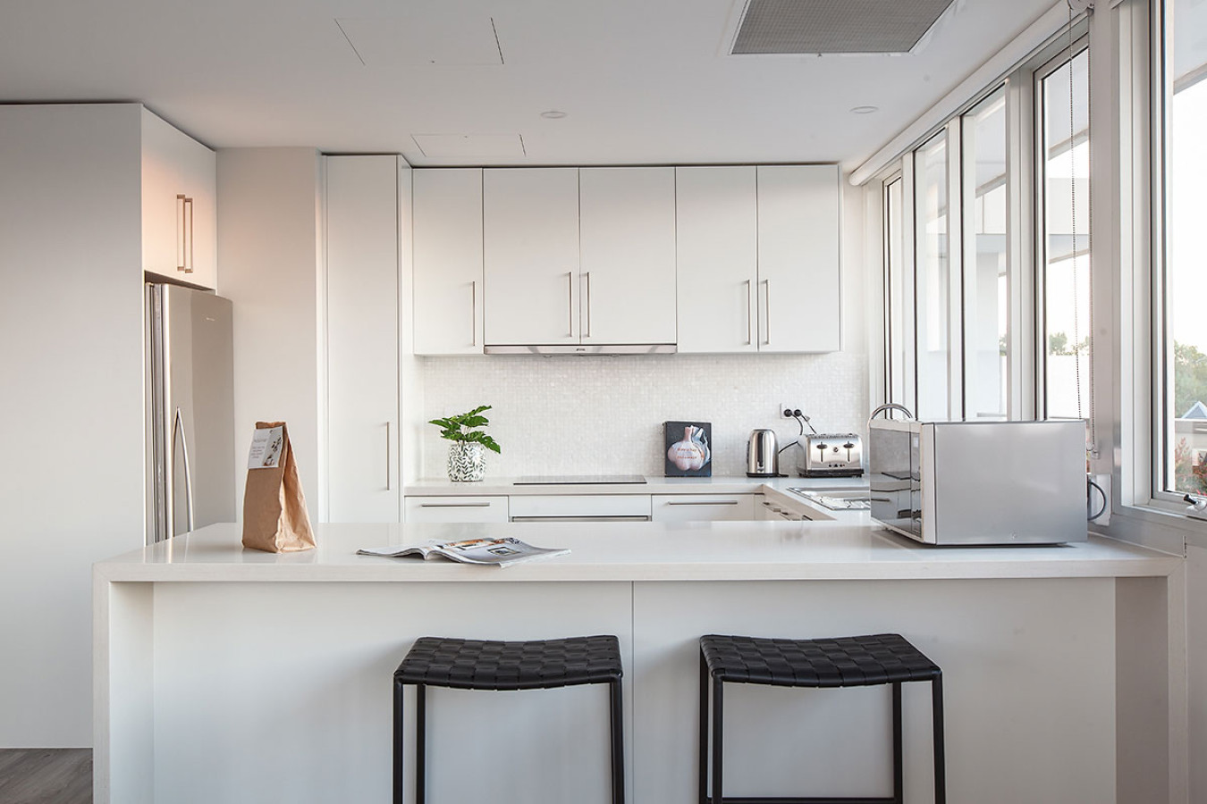 Stylish 2-Bed Penthouse with Large Private Terrace