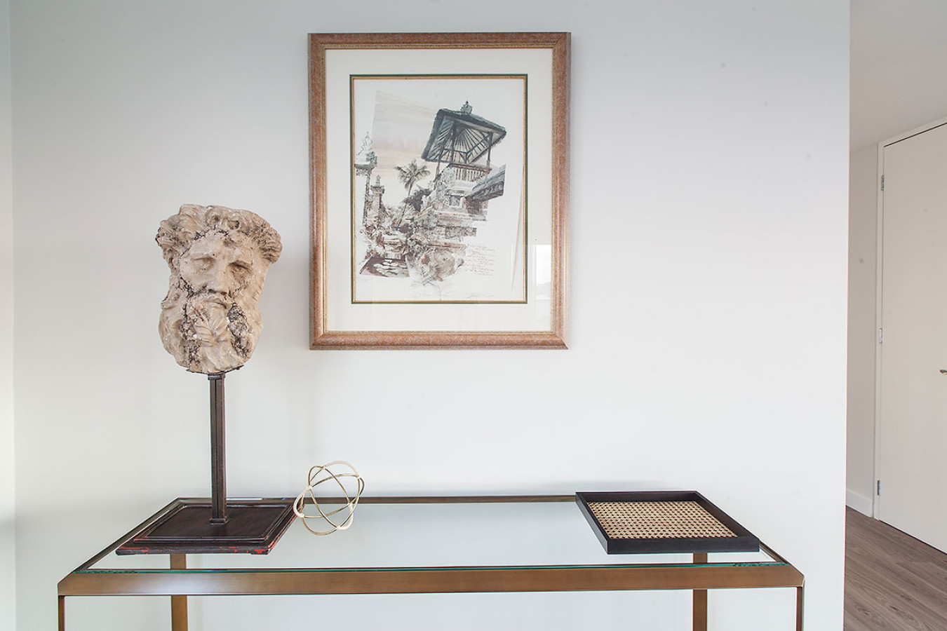 Stylish 2-Bed Penthouse with Large Private Terrace