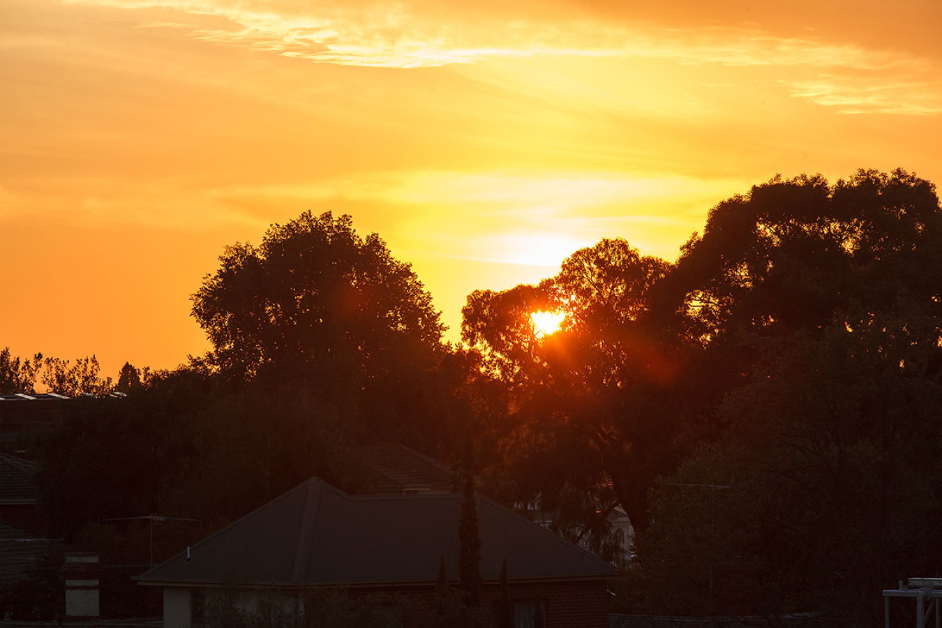 Stylish 2-Bed Penthouse with Large Private Terrace