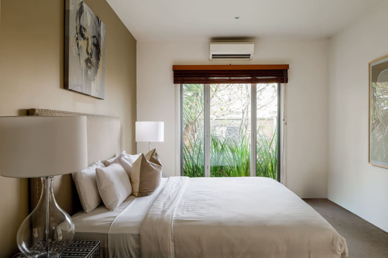 The Ivy (With Car Parking)