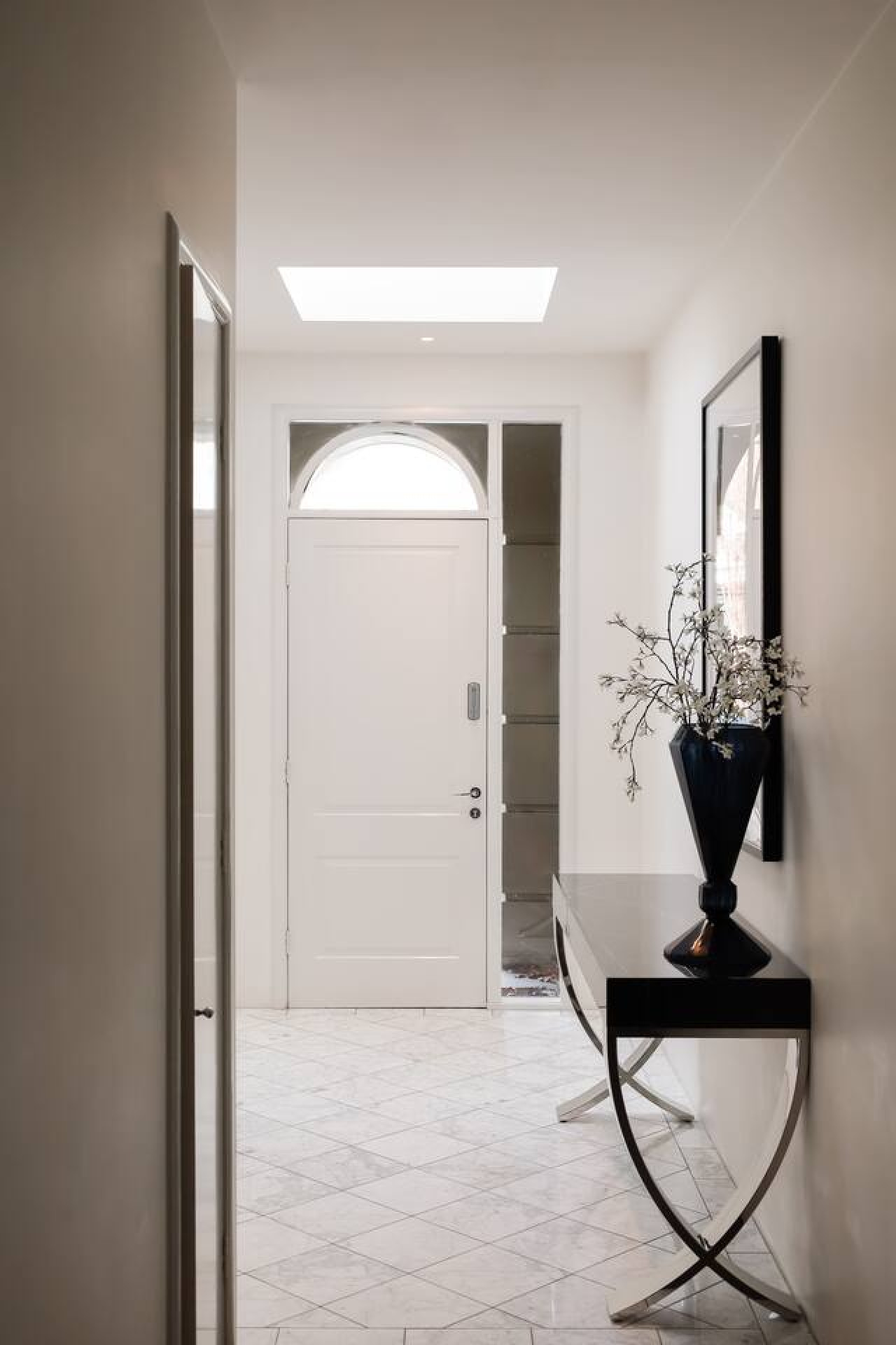 The Ivy (With Car Parking)