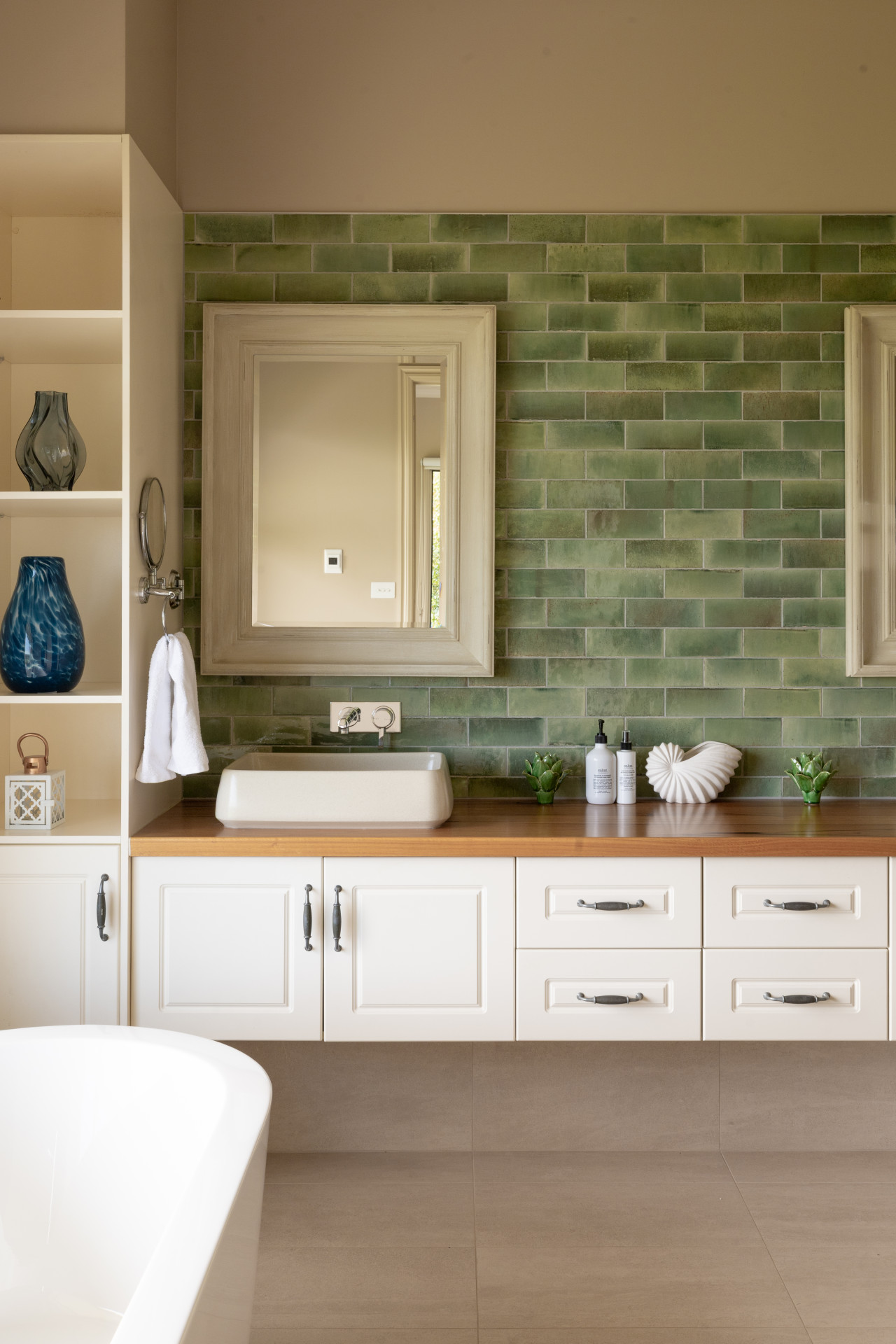 5BD| Farmhouse Retreat w/ Pool | Dandenong Ranges