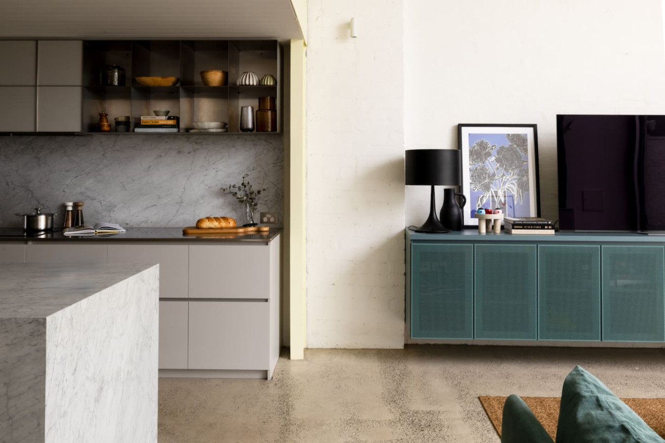 Modern 4BR in Seddon | Family-Friendly Near CBD