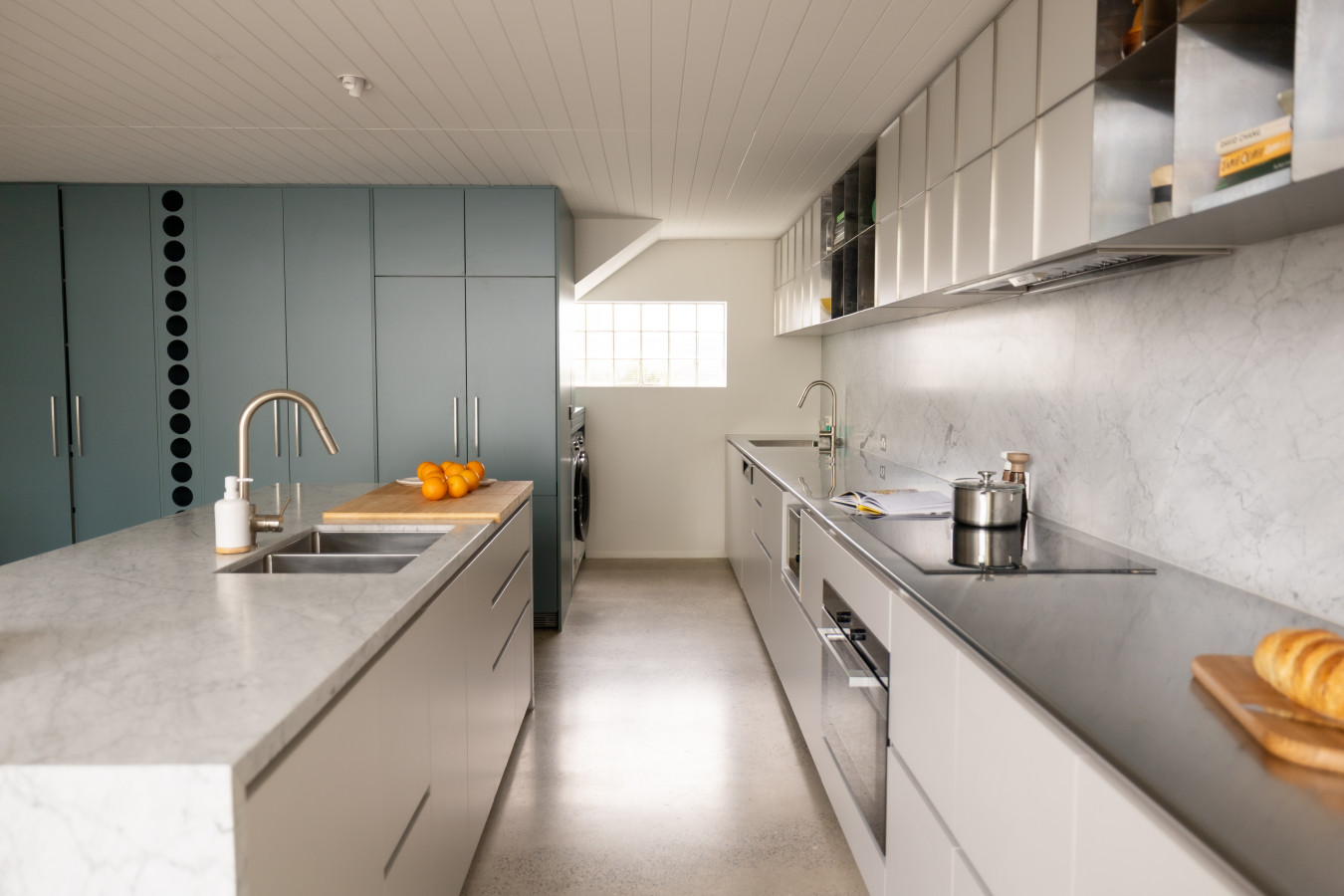 Modern 4BR in Seddon | Family-Friendly Near CBD