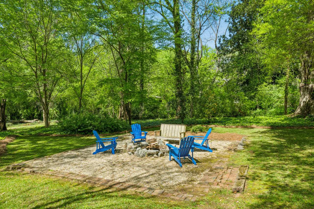 629 S Candler ext_low res_-14.jpg