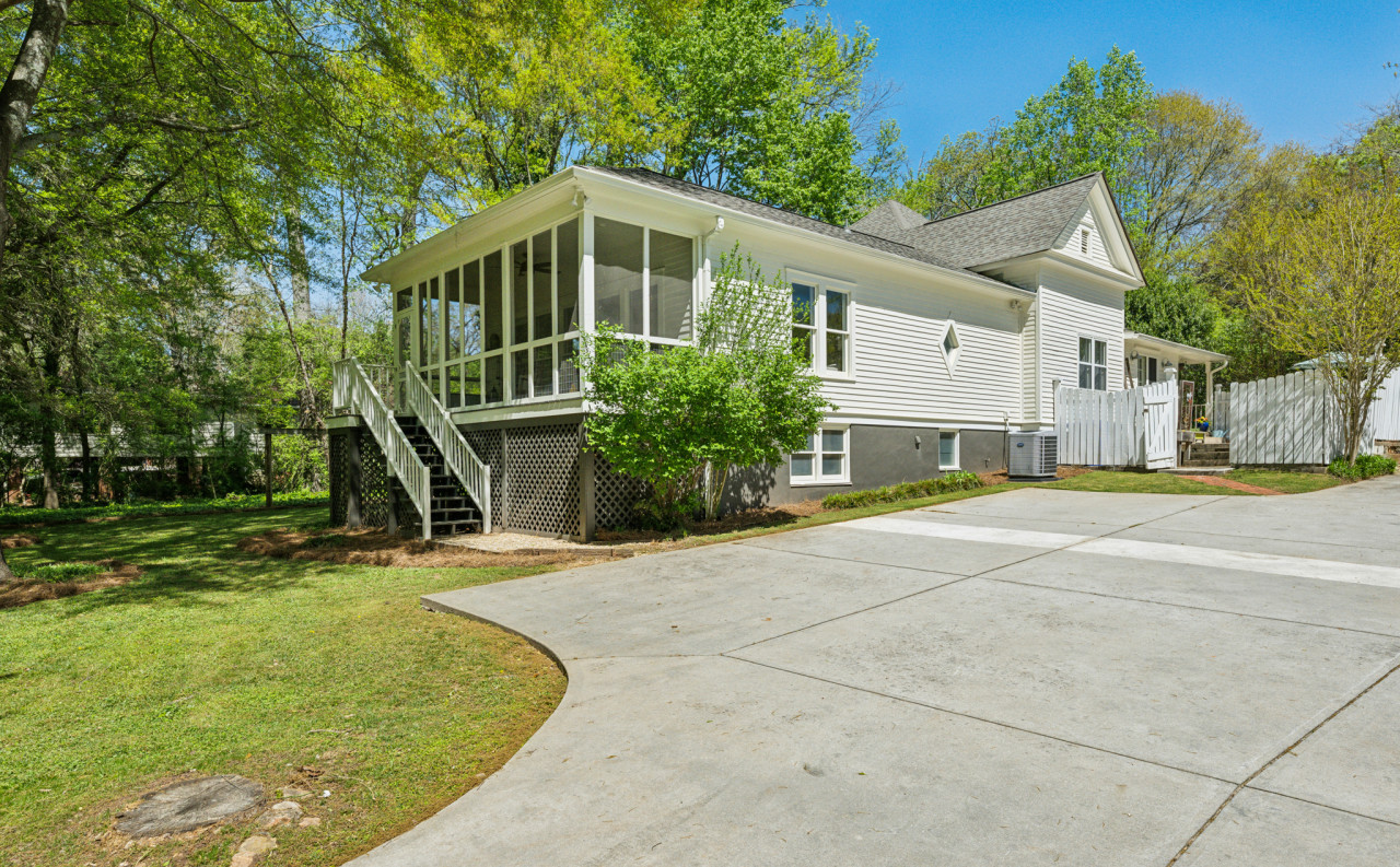 629 S Candler ext_low res_-25.jpg