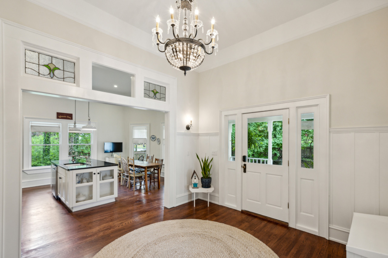 629 S Candler_low res_4_11_Cantrell-4.jpg