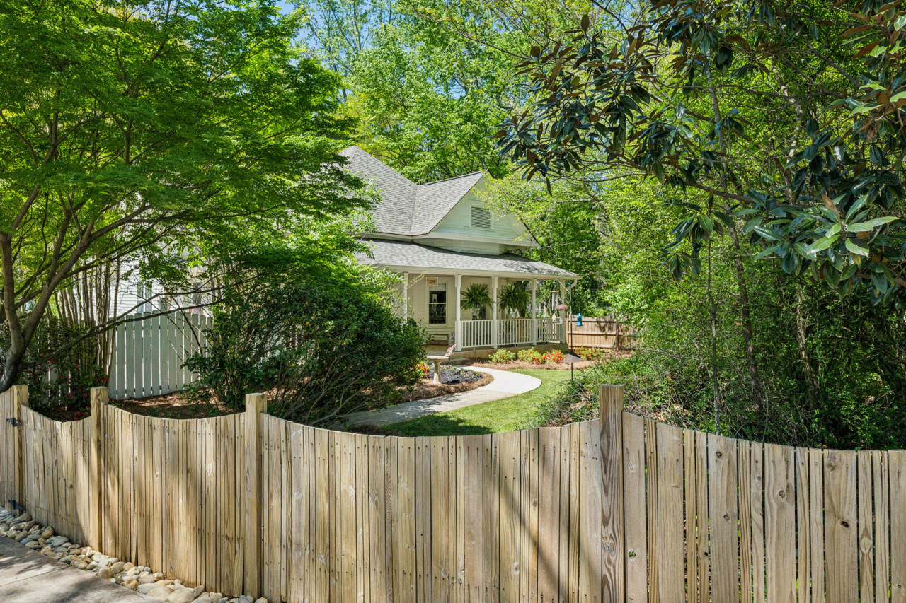 629 S Candler ext_low res_-1.jpg