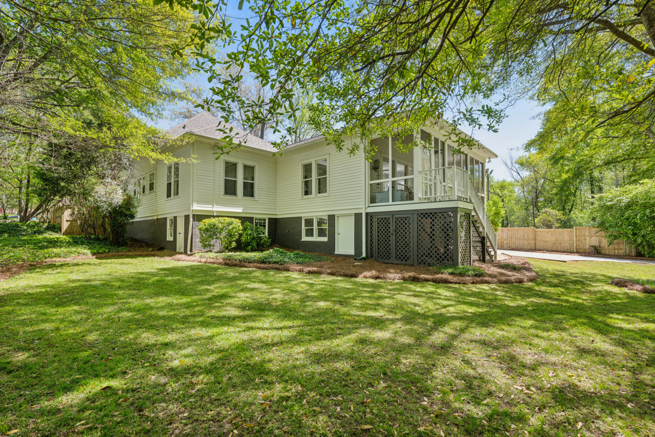 629 S Candler ext_low res_-18.jpg