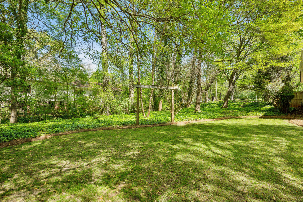 629 S Candler ext_low res_-16.jpg