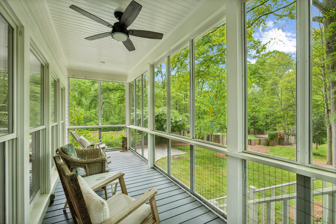 629 S Candler_low res_4_11_Cantrell-28.jpg