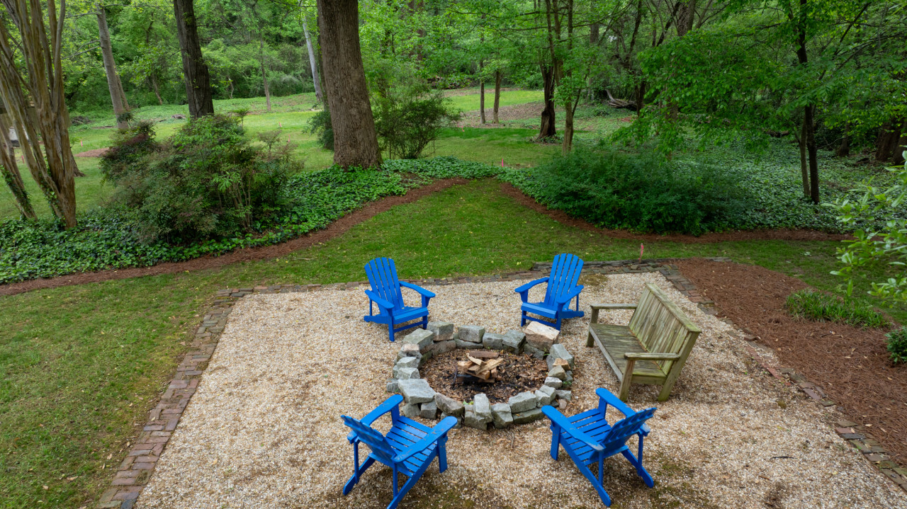 629 S Candler_low res_4_11_Cantrell-37.jpg