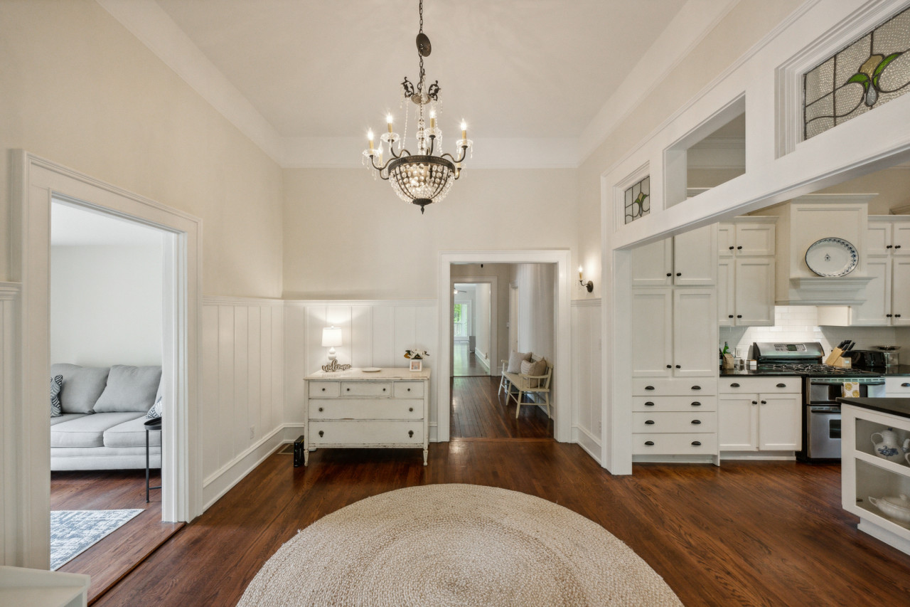 629 S Candler_low res_4_11_Cantrell-2.jpg