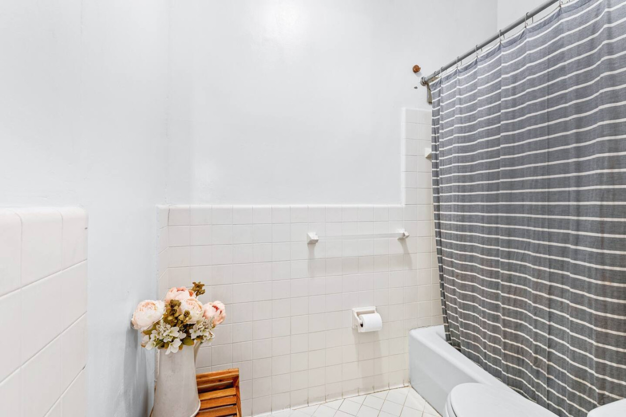 King Beds-Hot Tub – Chef’s Kitchen photo 12