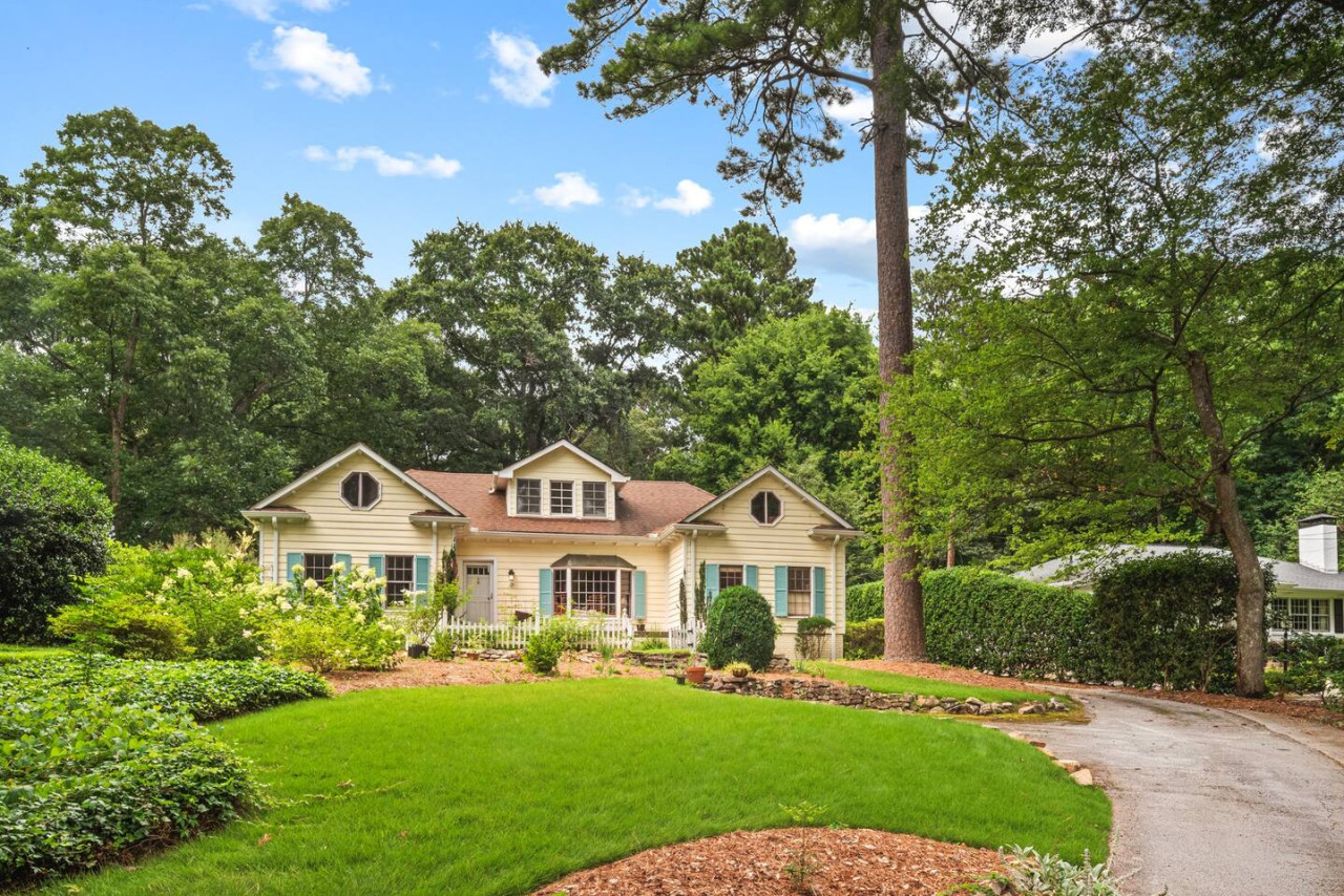 King Beds-Hot Tub – Chef’s Kitchen photo 38