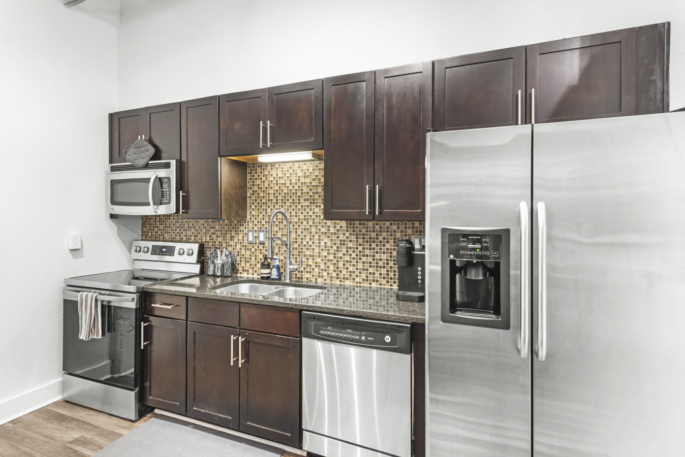 659_Auburn_Ave_NE_Unit_117-8.jpg