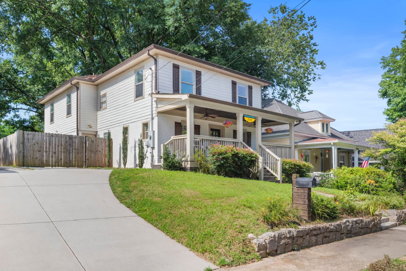 Pet Friendly | King Beds |Walkable photo 12