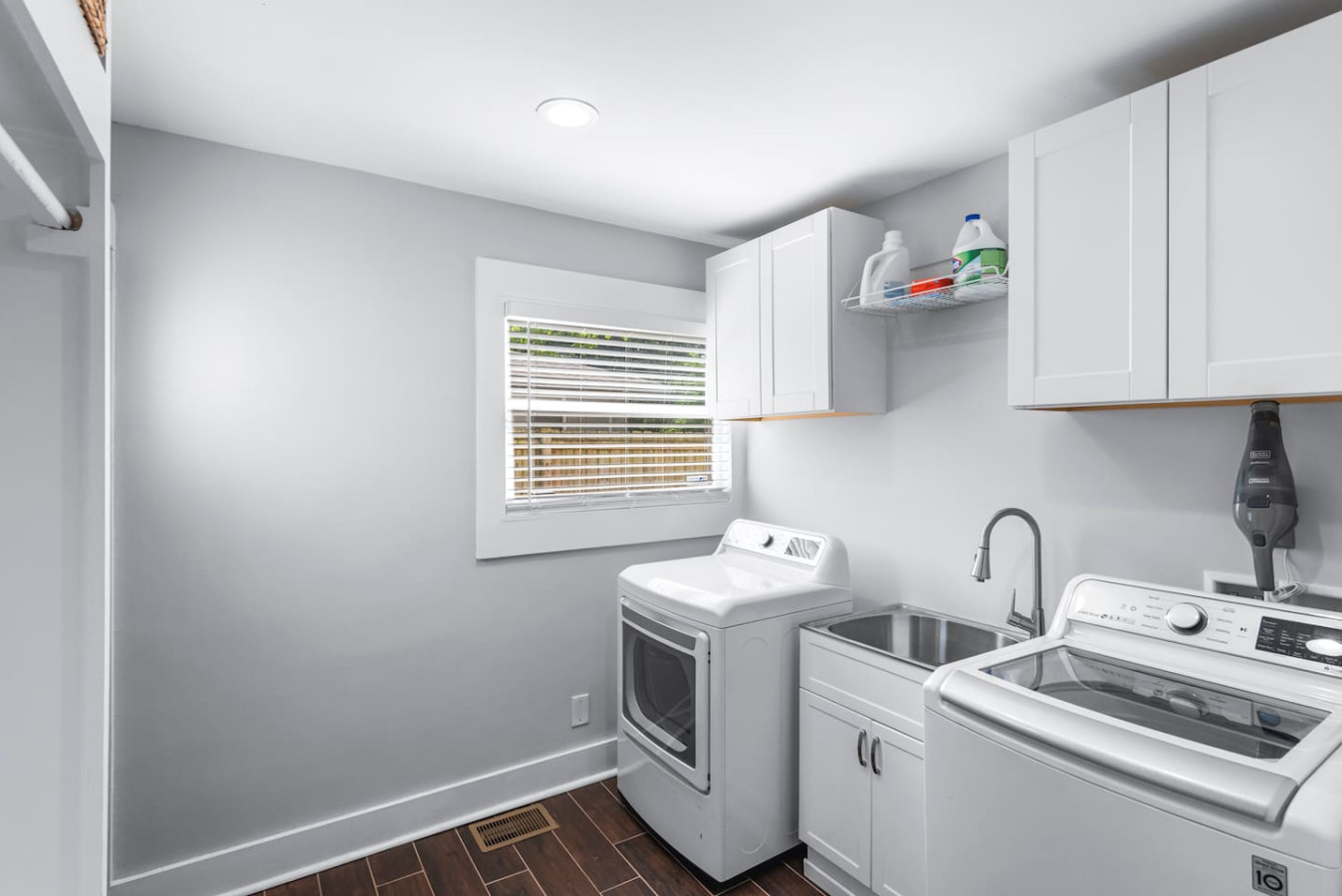 Pet Friendly | King Beds |Walkable photo 25