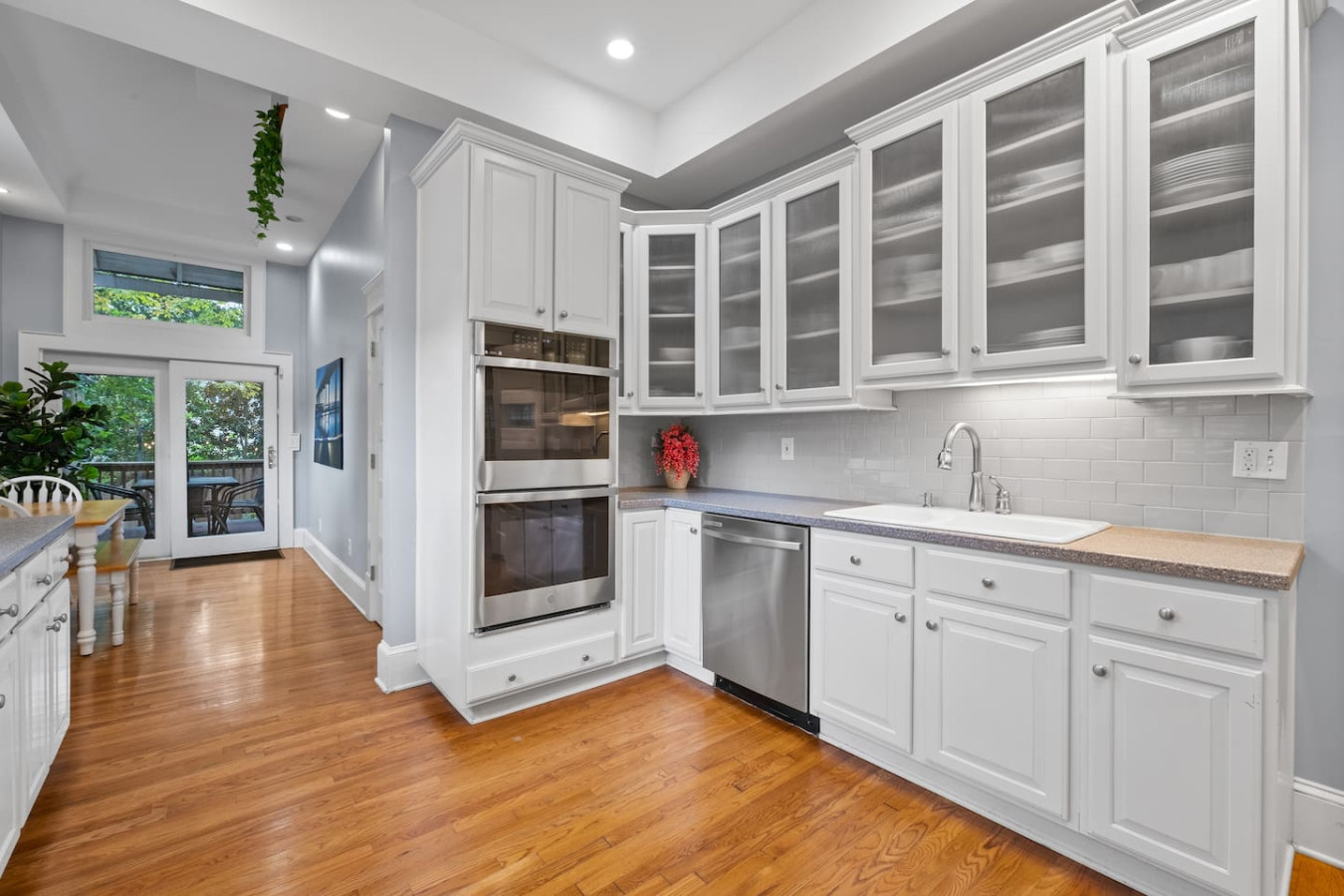 Hot Tub + Fire Pit + EV Charger | Walk Score 87 photo 27