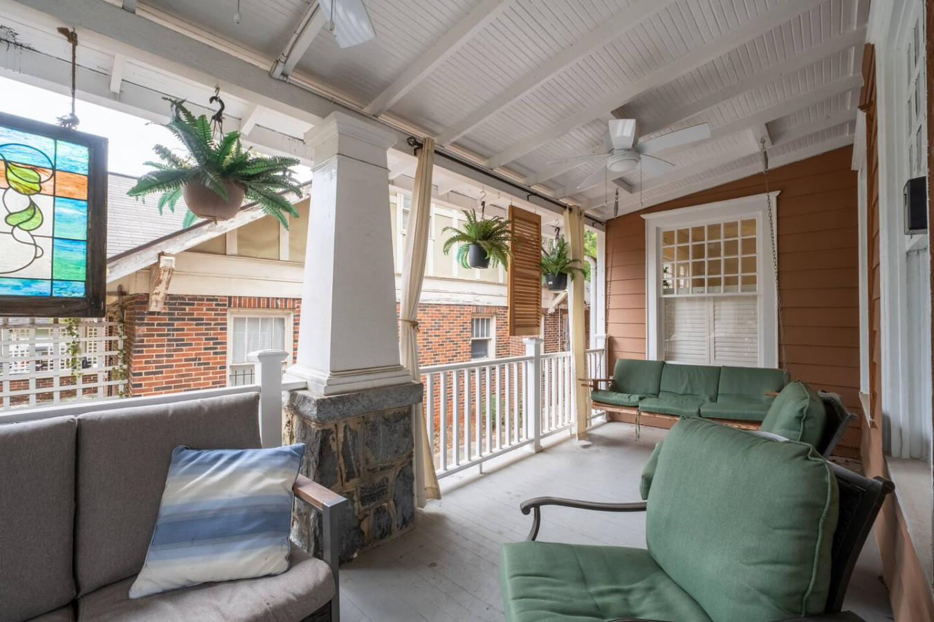 Hot Tub + Fire Pit + EV Charger | Walk Score 87 photo 10