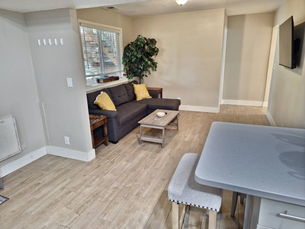 Cozy Mt. Elden Retreat