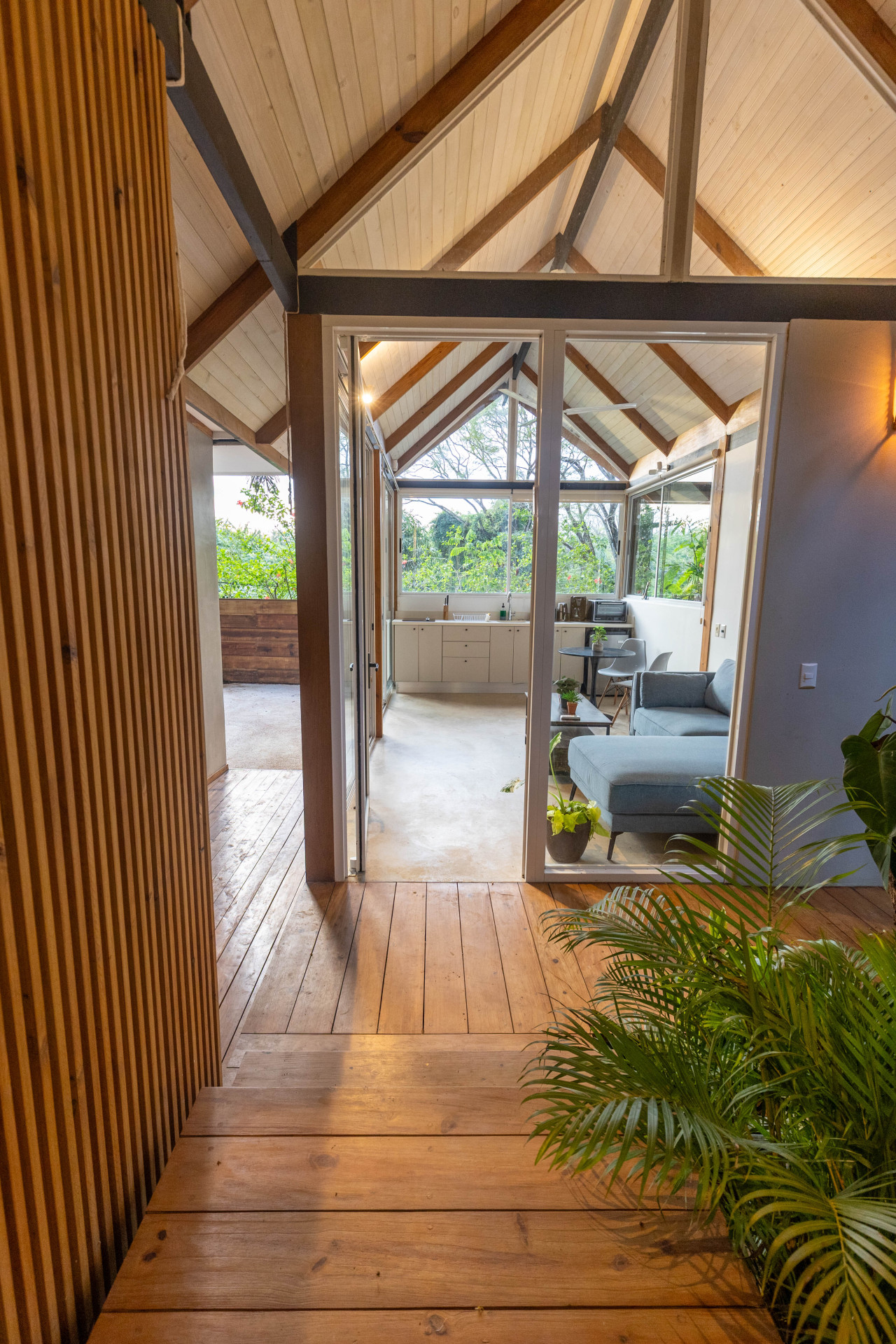 Casa Lumina: Cozy 1BR - property photo 17