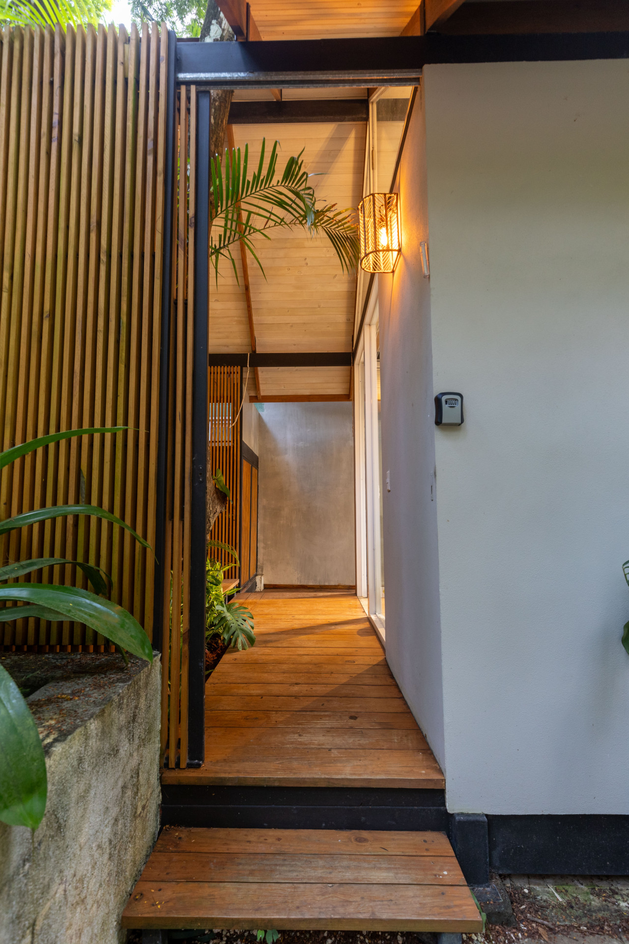 Casa Lumina: Cozy 1BR - property photo 18