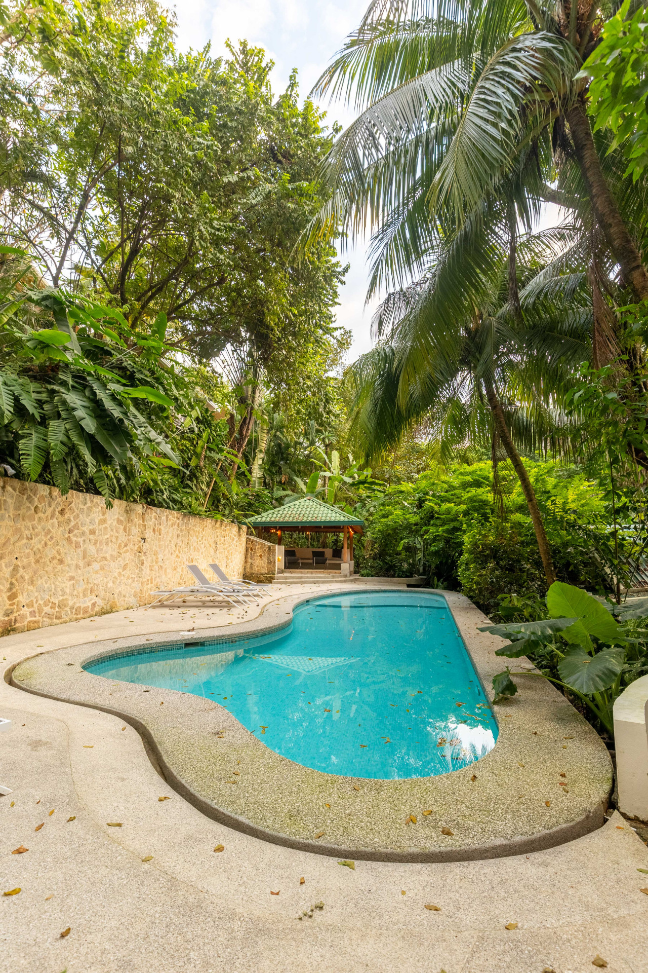 Casa Lumina: Cozy 1BR - property photo 19