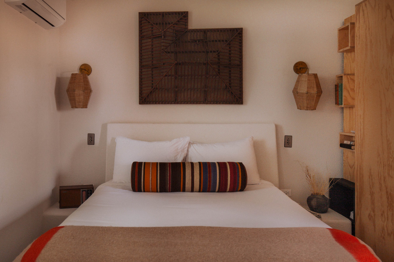 Charming Studio With Vintage Decor - Unique West Texas Escape - Marfa, TX
