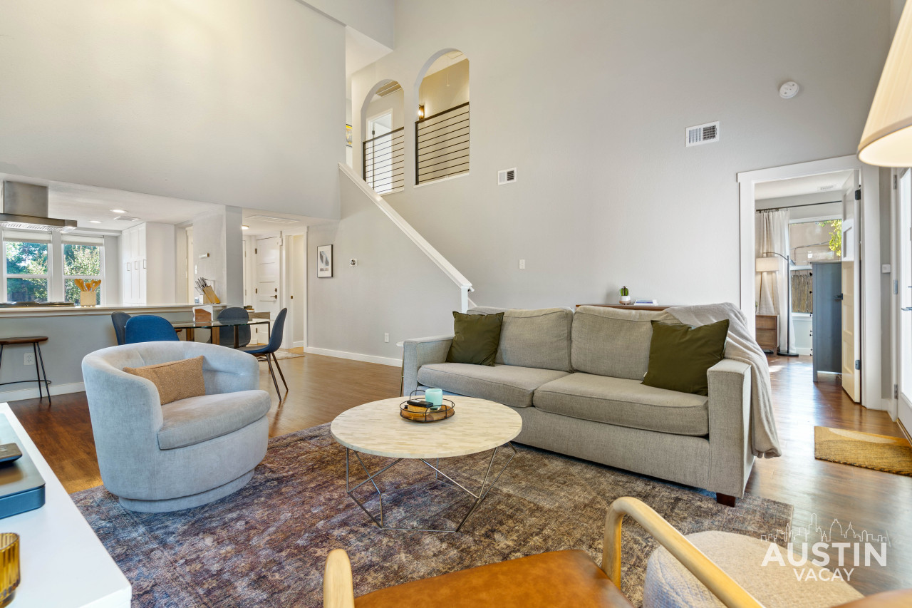 Serene Retreat With Office And Gym - Exquisite South Austin Haven - Austin, TX