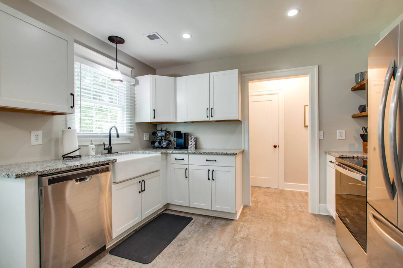 The kichen has all new stainless appliances.