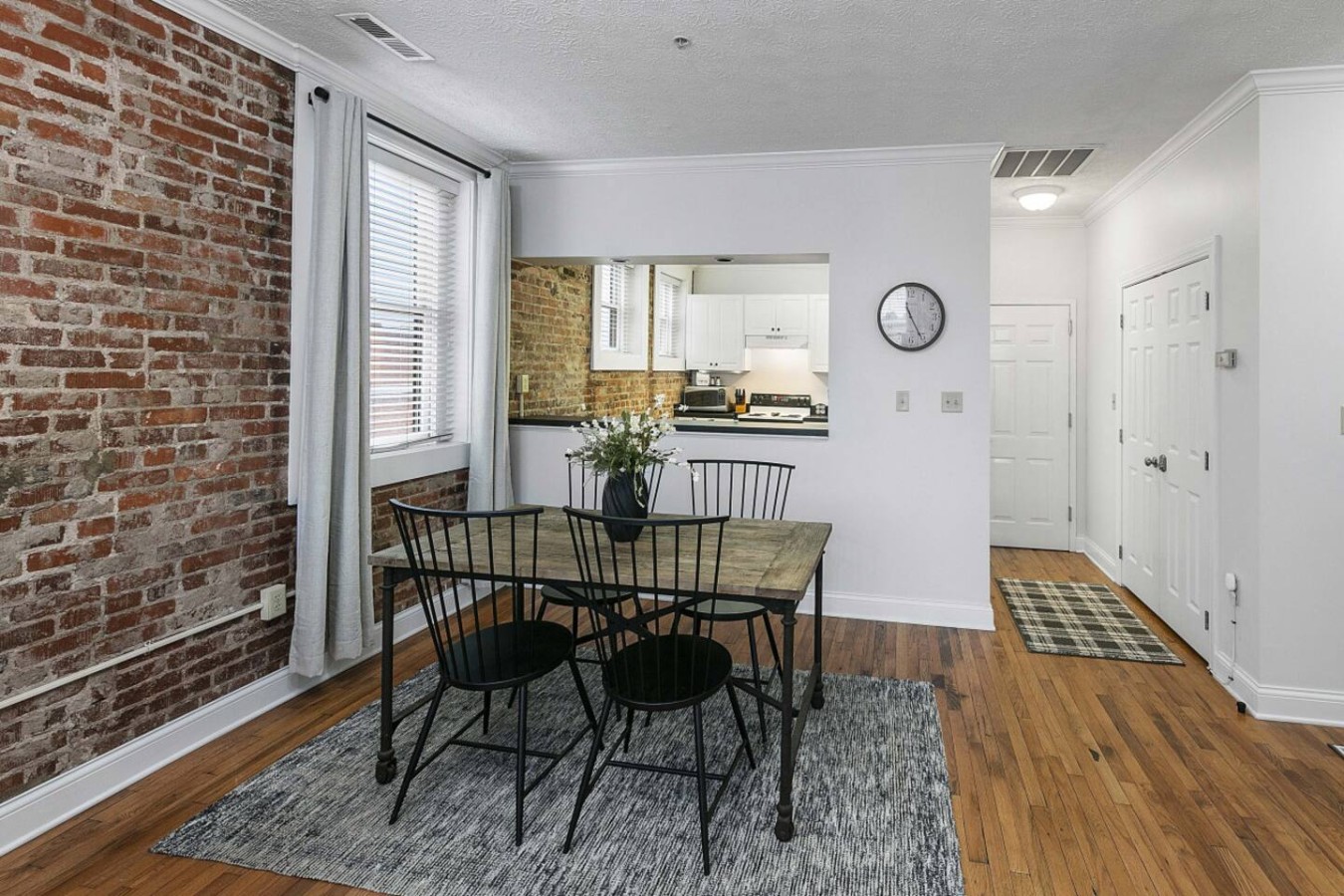 LOFT 7