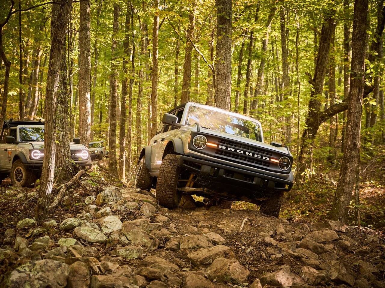 Bronco Off-Roadeo – Just 15 Minutes Away!
Experience the ultimate off-road adventure right here in Maryville.