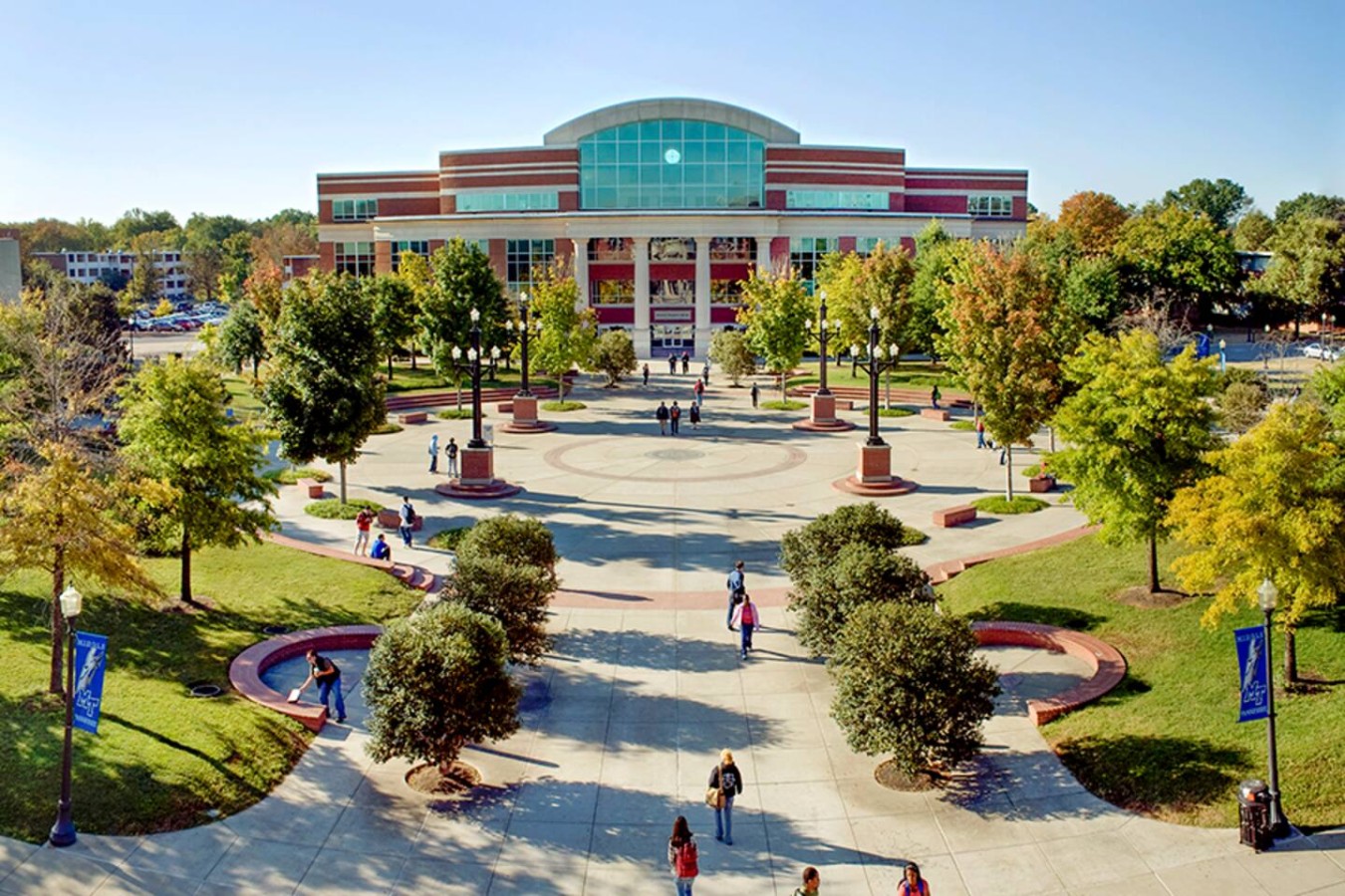 You can be pretty much anywhere on MTSU campus in 5 minutes.  #GoBlueRaiders