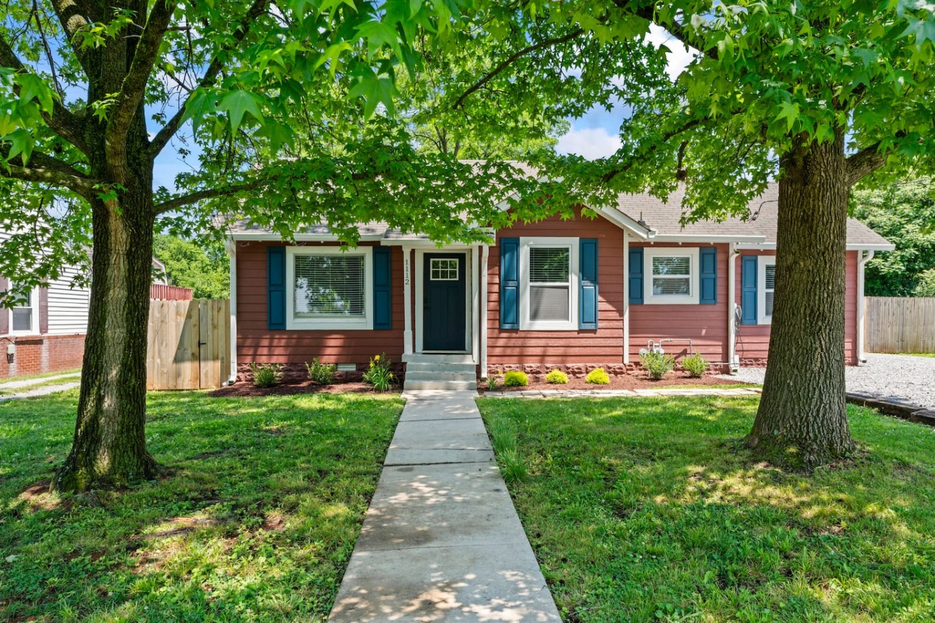 Welcome home! Spacious 3-bedroom retreat with fenced yard near MTSU