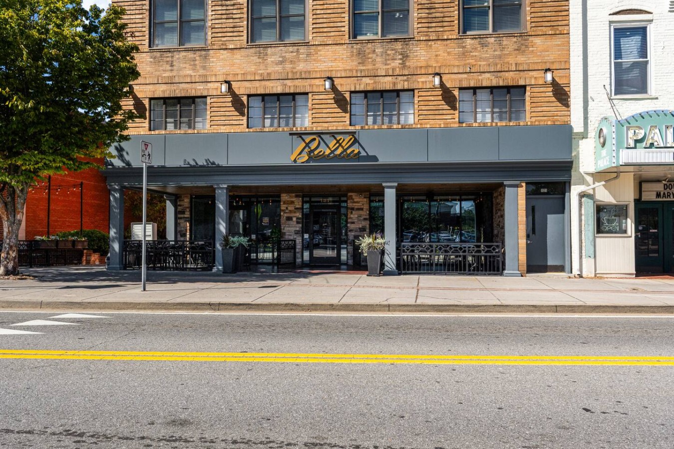 Located directly above the amazing Bella Restaurant, enjoy authentic Italian cuisine just steps away from your door. Experience the vibrant downtown atmosphere, with some light restaurant noise until around 10 pm, offering the true charm of city livi