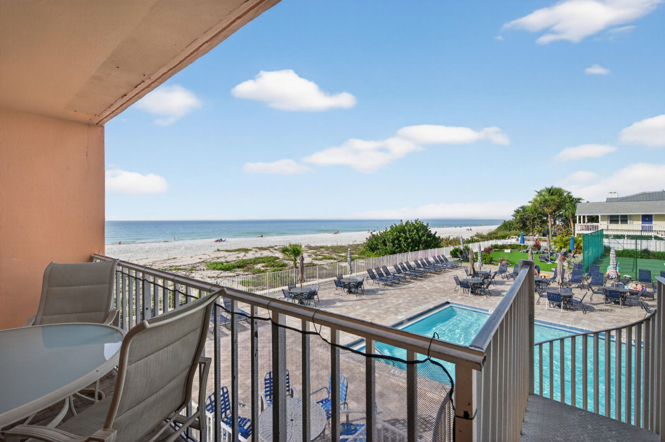 🌴✨ LUXURY BEACHFRONT LIVING – NEWLY REMODELED THE REEF CLUB #101 ✨🌊 3